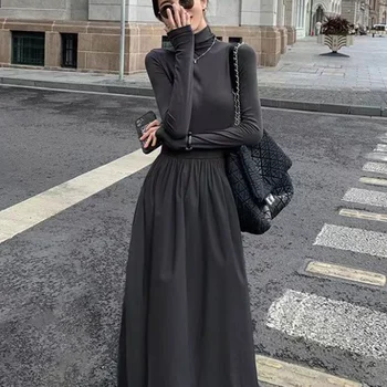 Moterų naujasis prancūziškas stilius Temperamentas Aukštos kokybės juoda megzta suknelė Stilius Pilka suknelė Vėžlys Moterims Ruduo ir Žiema