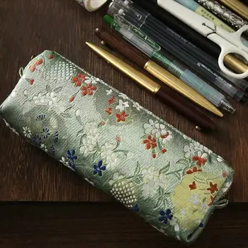 Didelės talpos rašiklio krepšys Kiniškas siuvinėjimo daugiafunkcis kanceliarinių prekių organizatorius Šilko brokato laikymo krepšys Studentų dovana