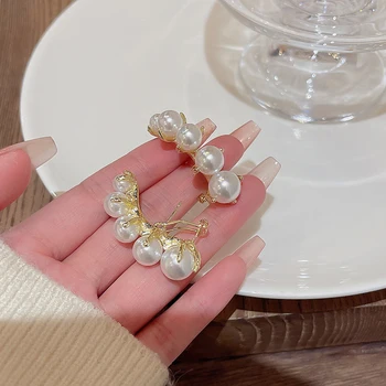 MENGJIQIAO Korėjos mada Elegantiškos perlų eilės Smeigių auskarai moterims Merginos Geometrinis pareiškimas Oorbellen papuošalų dovanos