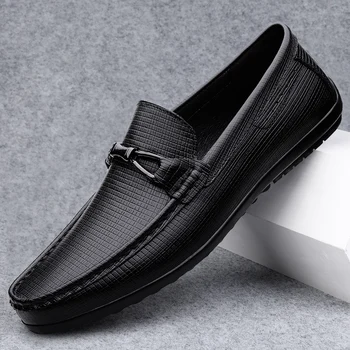 Natūralios odos vyriški batai klasikinis slydimas ant laisvalaikio verslo batų vyrams Loafers Moccasins Office Oficialūs butai Vairavimo batai