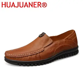 Natūralios odos vyriški laisvalaikio batai 2023 Nauji apvalūs pirštai Prabangūs loaferiai Vyrų prekės ženklo dizaineris, vairuojantis mokasiną Vyrai Minkšti butai Retro