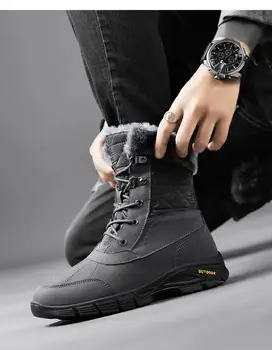 Nauji vyriški žiemos aukšti viršutiniai sutirštinti pliušiniai šilti sniego batai storas dugnas neslidus didelis dydis lauke Laisvalaikio šilti medvilniniai batai