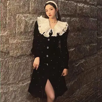 prancūziška vintažinė aksominė juoda suknelė Elegantiška Peterio Pano apykaklė ilgomis rankovėmis Prabangios karoliukais puoštos viengubos krūtinės lieknos undinės suknelės Q822