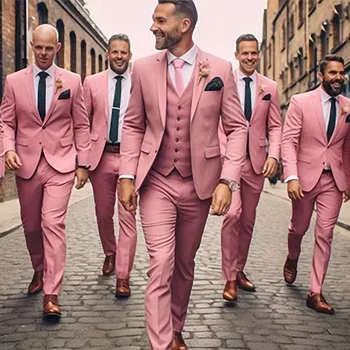Prašmatnūs rožiniai vestuviniai kostiumai vyrams 3 dalių mados įpjovos atlapas Vienos krūtinės oficialus Geriausias vyro jaunikis Smokingas Plonas kostiumas Homme