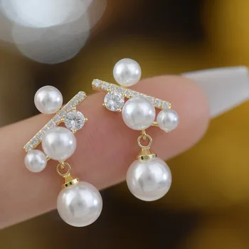 Temperamento perlų auskarai Moteriškas dizainas Pažangūs cirkoniniai auskarai Nauji išskirtiniai paprasti ir universalūs ausų aksesuarai 2023